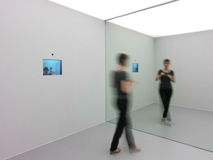 Dan Graham — Present Continuous Past(s)
